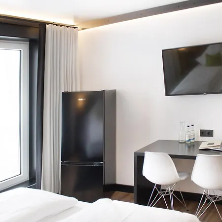 Lim By Wmm Hotel *